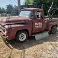 Found this sweet #f100 while out and about. Not much left but i was shocked to see it still had an engine in it through the cracks in the hood. 

#ford #fomoco #abandoned #forgotten #relic #antique #rust #junkyard #yardart #trucksofinstagram #oldschool #hotrod