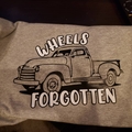 Shirts? Shirts. Everybody needs shirts. This is one of the first  two from @keica_ . Hopefully there will be more in some more designs.

#justdoit #shirts #screenprinting #cricut #hotrod #apparel #imlegitnow #nonotreally #accessories #projecttruck #chevrolet #advanceddesign #truck